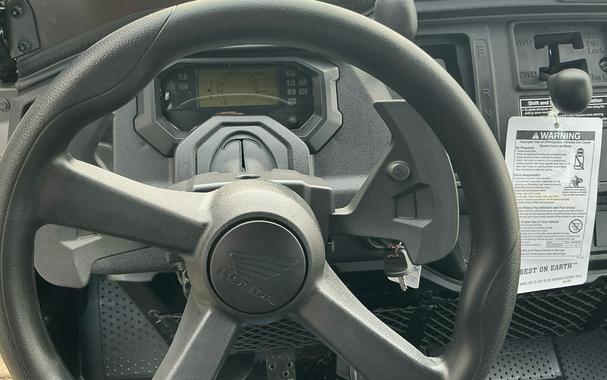 2025 Honda Pioneer 1000-5 Deluxe