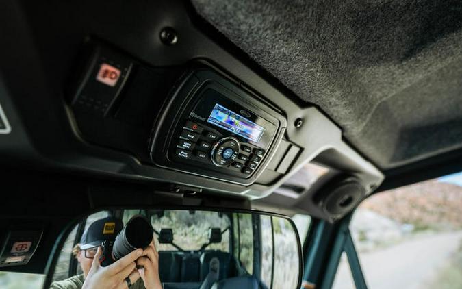 2025 Can-Am® Defender MAX Limited HD10