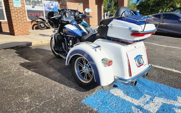 2015 HARLEY-DAVIDSON FLHTCUTG - F854938