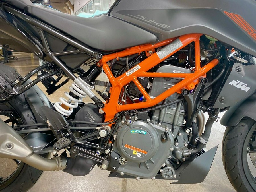 2023 KTM 390 Duke