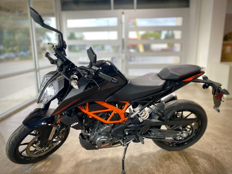 2023 KTM 390 Duke