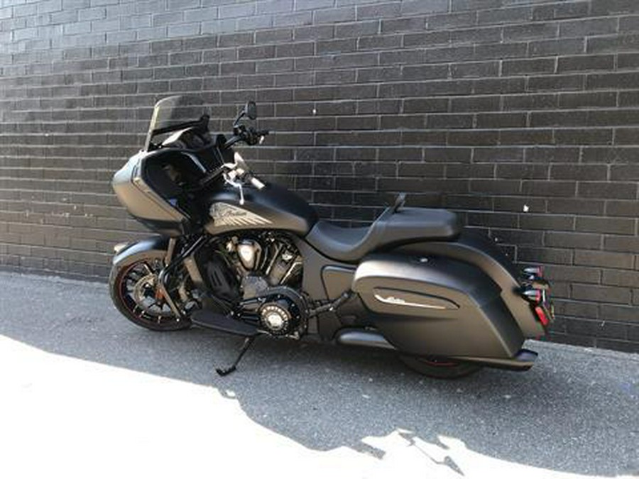 2023 Indian Motorcycle Challenger® Dark Horse®