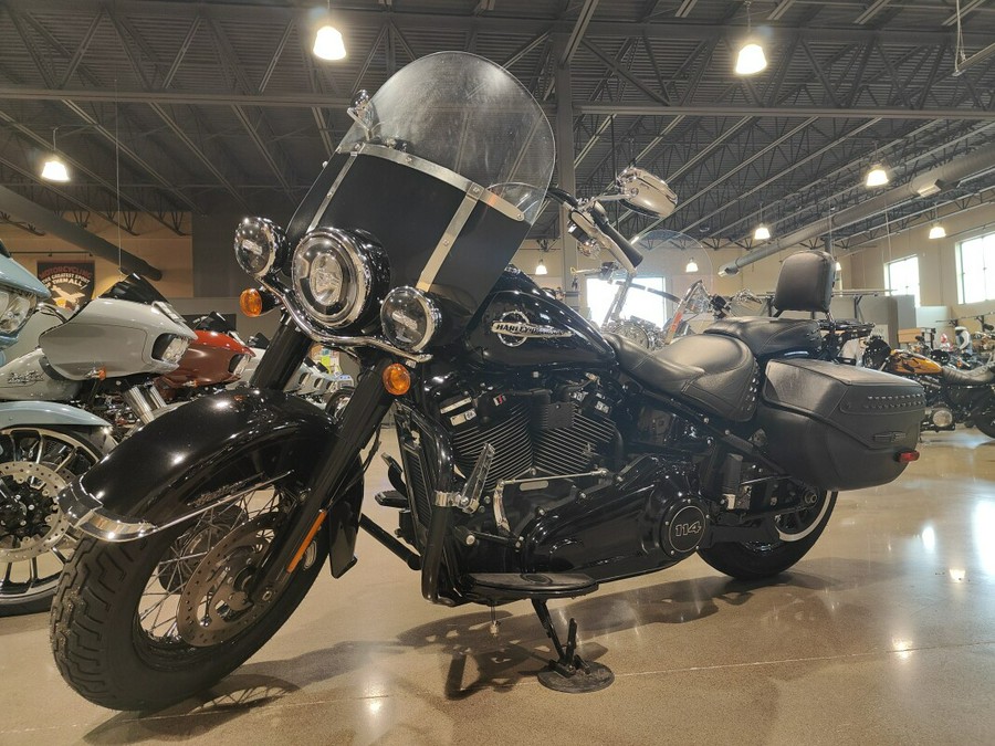 2019 Harley-Davidson Heritage Classic 114 Vivid Black