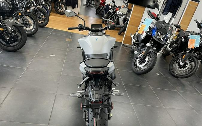 2025 Yamaha MT 09