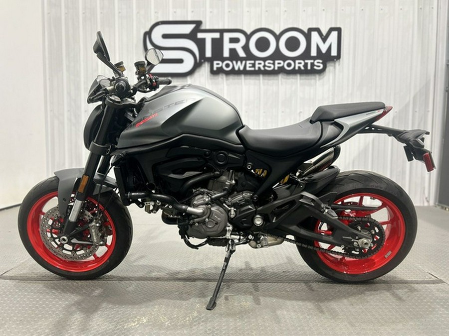 2024 DUCATI Monster Plus Aviator Grey