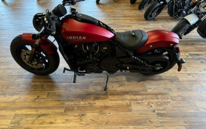 2025 Indian Scout Bobber Limited +Tech Sunset Red Smoke