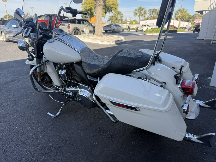 2018 Harley-Davidson® FLHP - Road King® Police