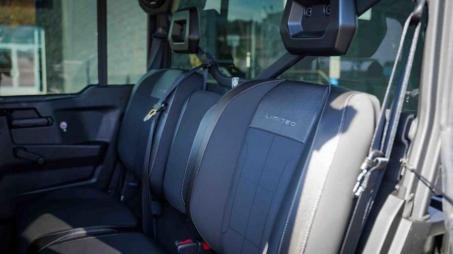 2026 Can-Am® Defender MAX Limited HD11