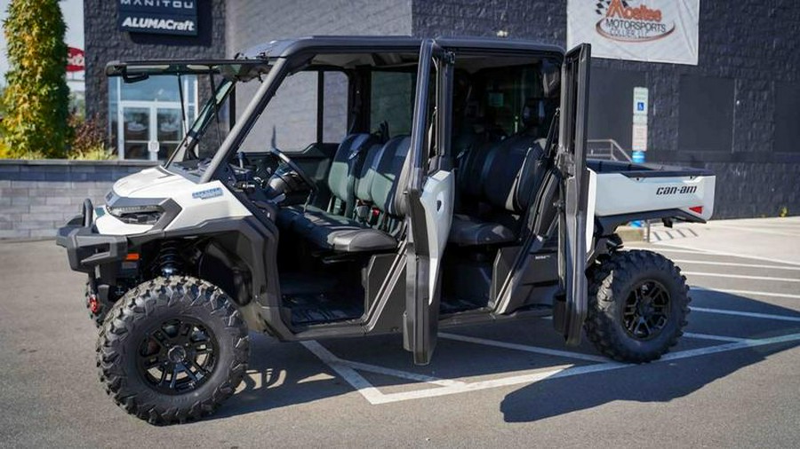 2026 Can-Am® Defender MAX Limited HD11