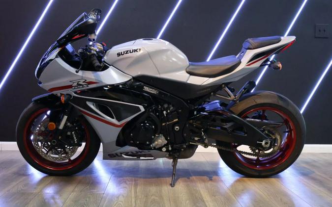 2024 Suzuki GSX-R1000