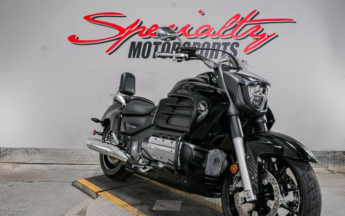 2014 Honda Gold Wing® Valkyrie®