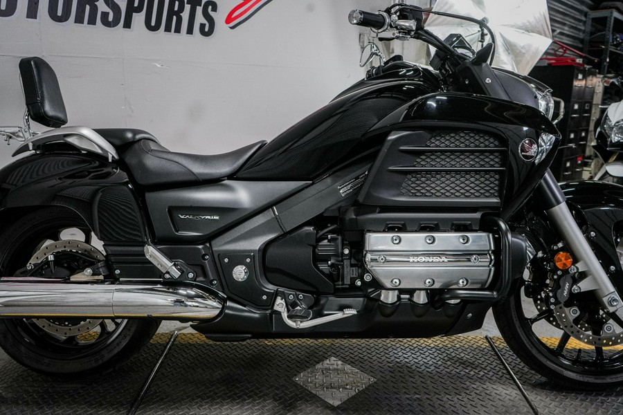 2014 Honda Gold Wing® Valkyrie®