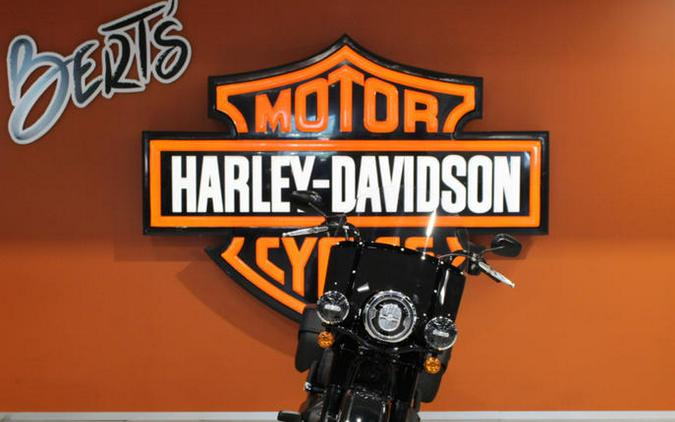 2024 Harley-Davidson® FLHCS - Heritage Classic