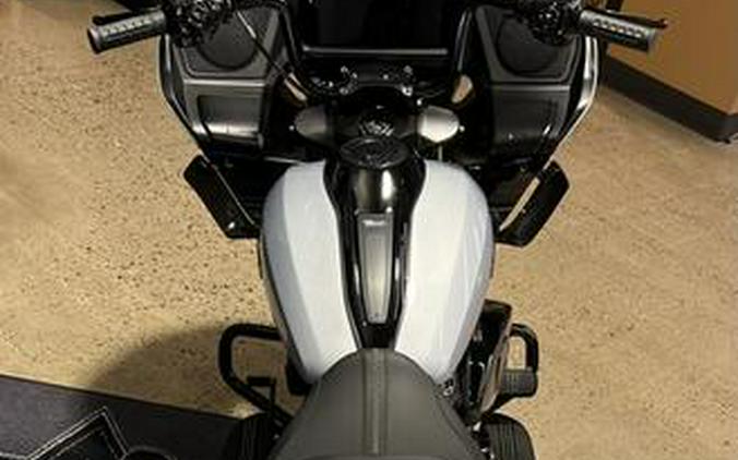 2024 Harley-Davidson® FLTRX - Road Glide®