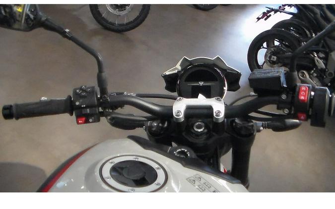 2026 Triumph Trident 800