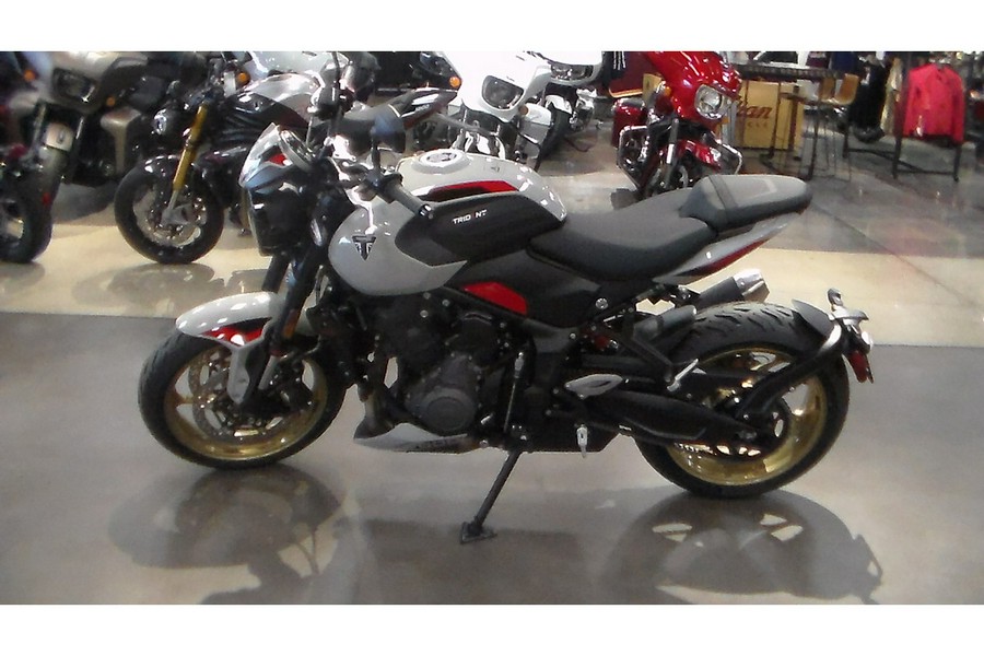 2026 Triumph Trident 800