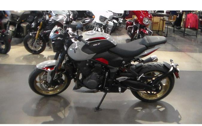 2026 Triumph Trident 800