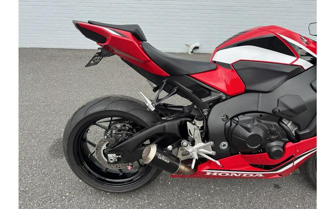 2021 CBR1000RR - Honda