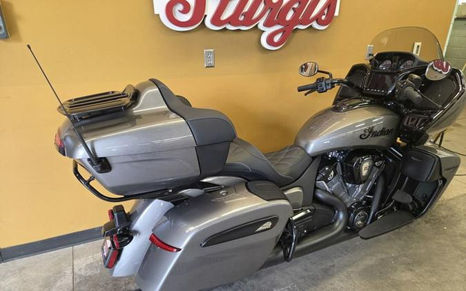 2026 Indian Pursuit Dark Horse 112 W/ Powerband Audio Black Smoke