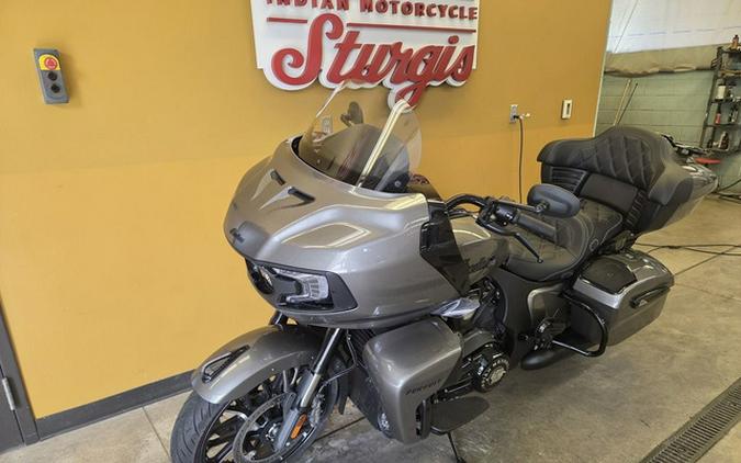 2026 Indian Pursuit Dark Horse 112 W/ Powerband Audio Black Smoke