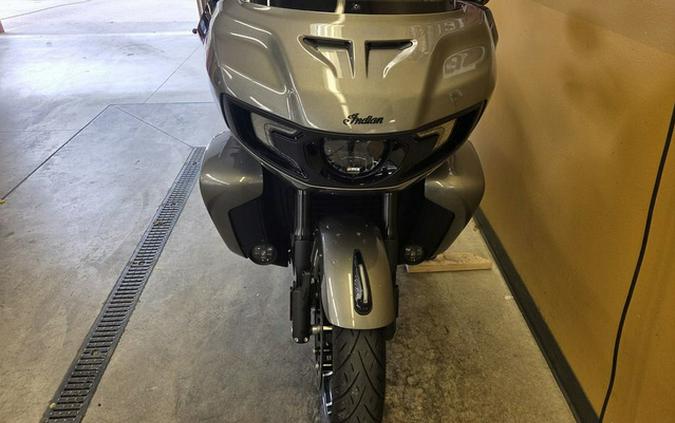 2026 Indian Pursuit Dark Horse 112 W/ Powerband Audio Black Smoke