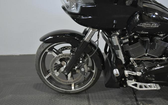 2025 Harley-Davidson Road Glide Vivid Black