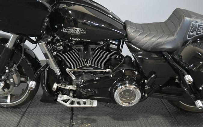 2025 Harley-Davidson Road Glide Vivid Black