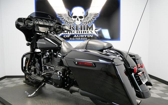 2018 Harley-Davidson® FLHXS - Street Glide® Special