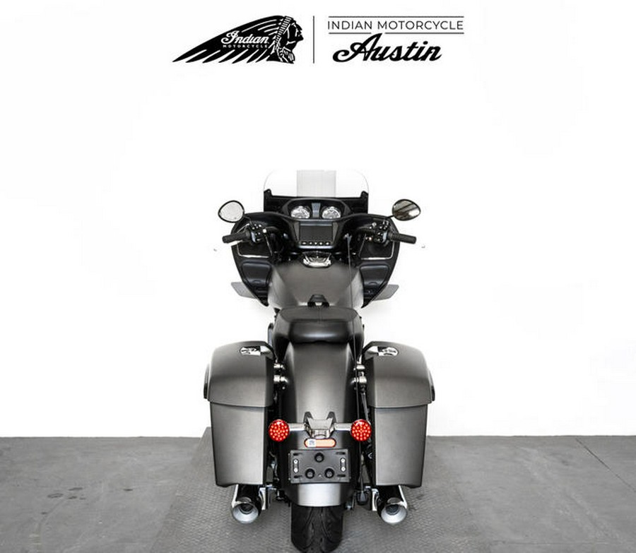 2024 Indian Motorcycle® Challenger® Titanium Smoke