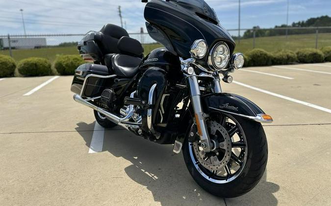 2015 Harley-Davidson® FLHTK - Ultra Limited