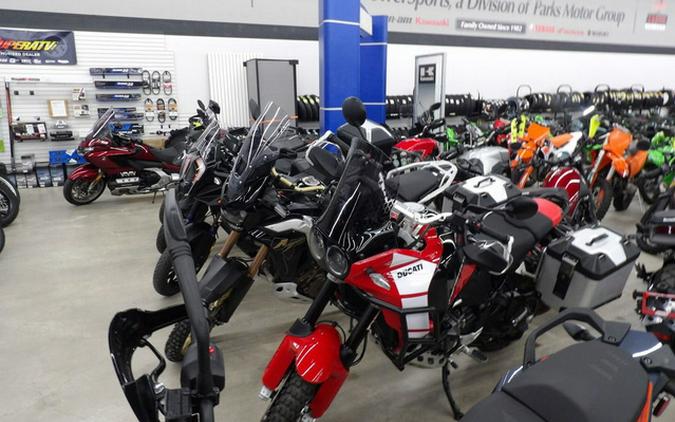 2022 KTM Adventure 390