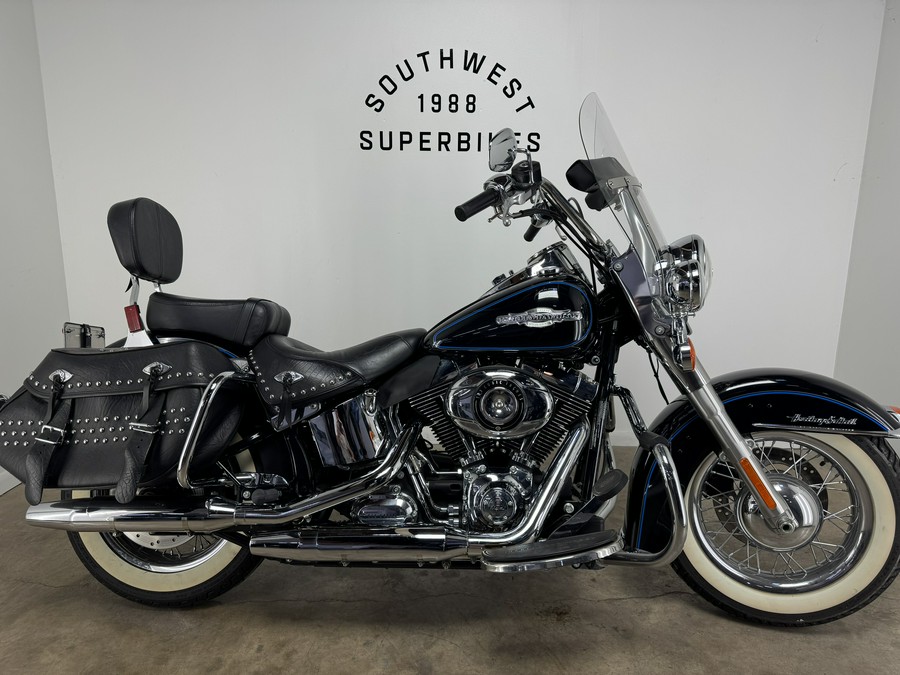 2013 Harley-Davidson® Police & Fire Softail® Heritage Classic Peace Officer FLSTC - 014222