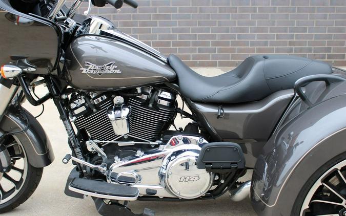 2023 Harley-Davidson® FLTRT - Road Glide® 3