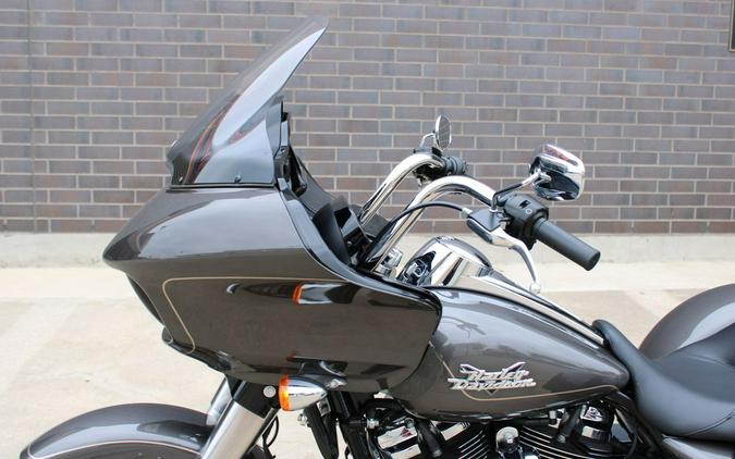 2023 Harley-Davidson® FLTRT - Road Glide® 3