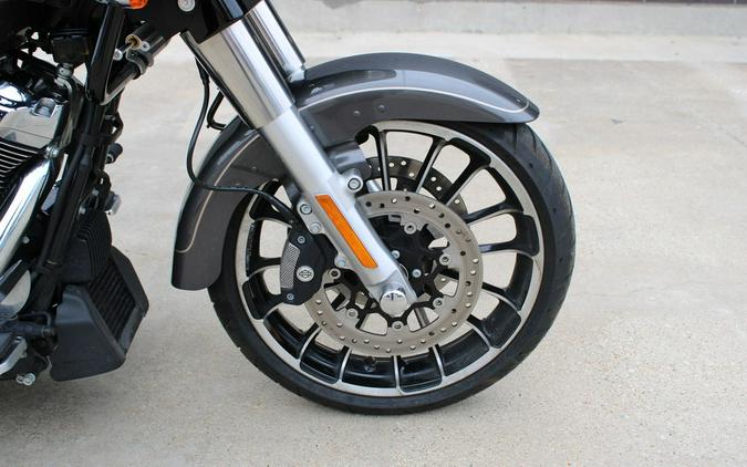 2023 Harley-Davidson® FLTRT - Road Glide® 3