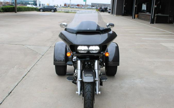 2023 Harley-Davidson® FLTRT - Road Glide® 3