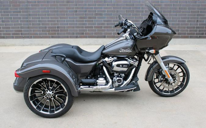 2023 Harley-Davidson® FLTRT - Road Glide® 3