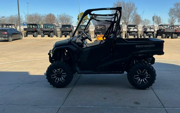 2025 Honda Pioneer 1000 Trail