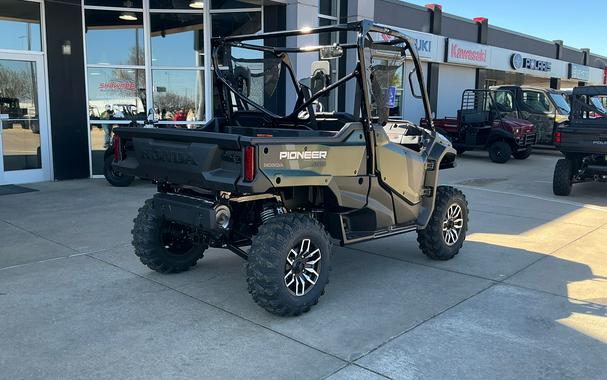 2025 Honda Pioneer 1000 Trail
