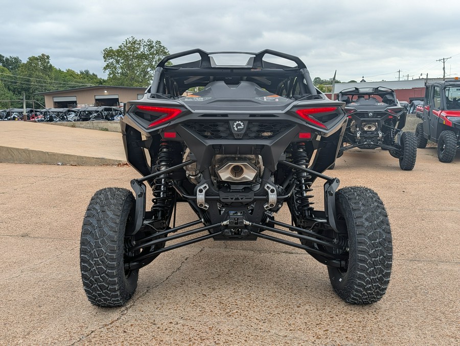 2027 MAVERICK R MAX XRS W/ SMART-SHOX - Can-Am