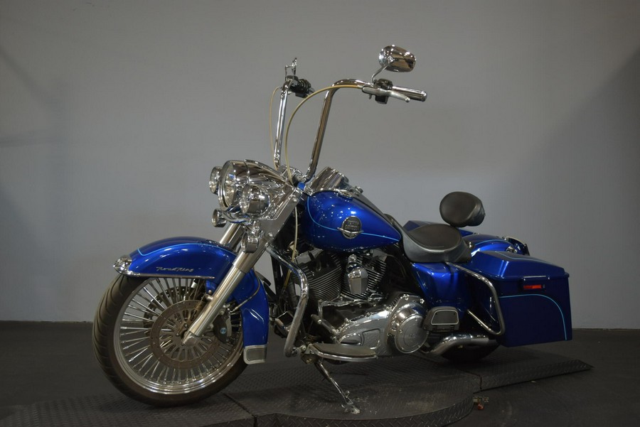 2009 Harley-Davidson Road King Classic Flame Blue Pearl