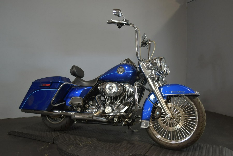 2009 Harley-Davidson Road King Classic Flame Blue Pearl