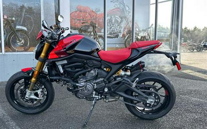 2024 Ducati Monster SP