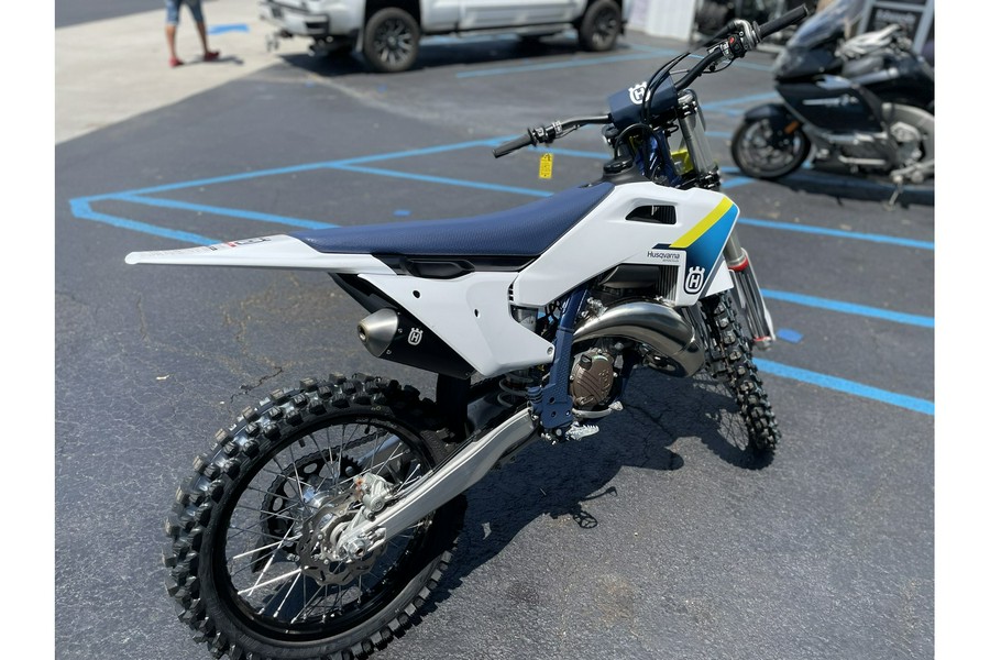 2025 Husqvarna Motorcycles TC 125