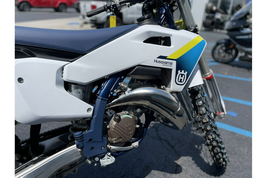 2025 Husqvarna Motorcycles TC 125