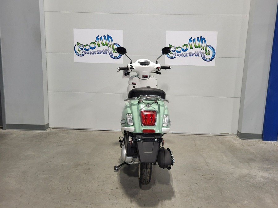 2025 Scootstar Retrostar 49cc Scooter