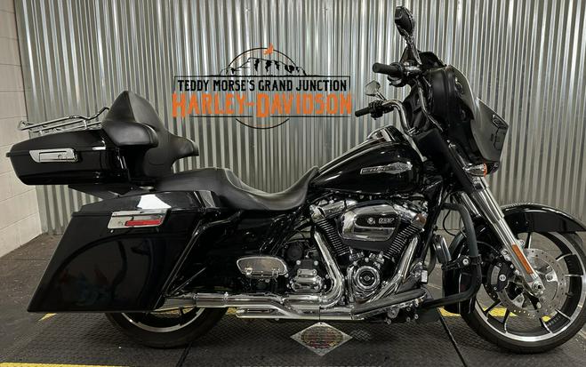 2022 Harley-Davidson Street Glide