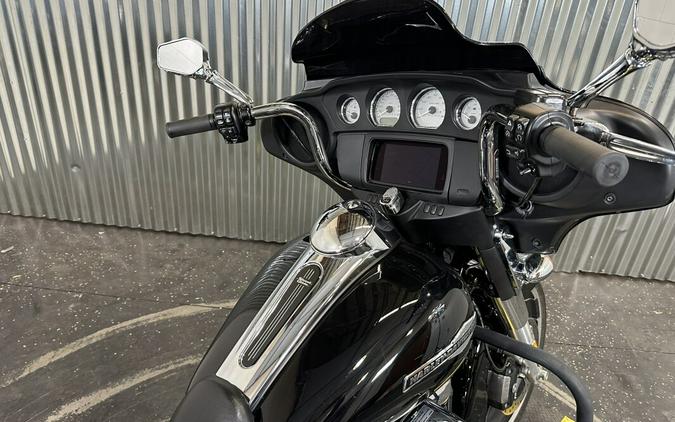 2022 Harley-Davidson Street Glide