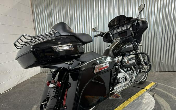 2022 Harley-Davidson Street Glide