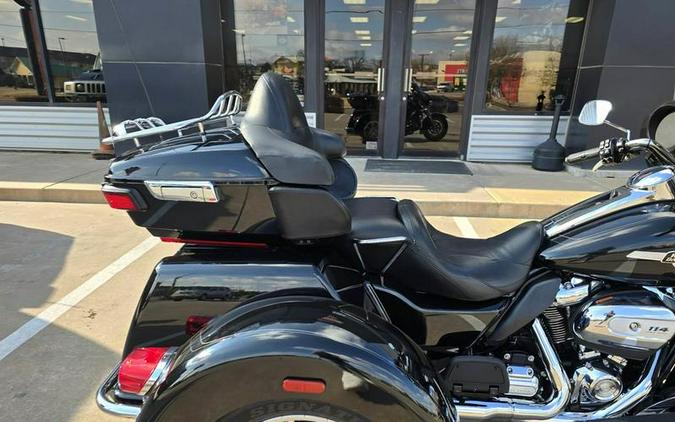 2022 Harley-Davidson® FLHTCUTG - Tri Glide® Ultra